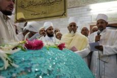 'Urs Mubaarak - Saiyednal Muqaddas Taiyeb Ziyauddin saheb (ra) - 5-8-1439